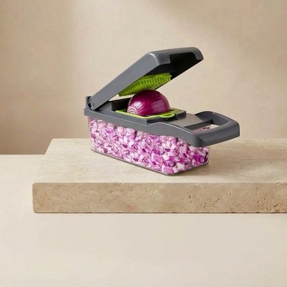 Multi Funtional vegetable cutter with 7 blades for easy slicing and dicing.